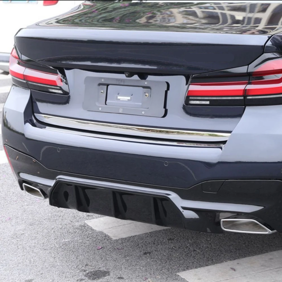 5 Series G30/G31 - Gloss Black/Carbon Look Rear Diffuser | 2017–2023
