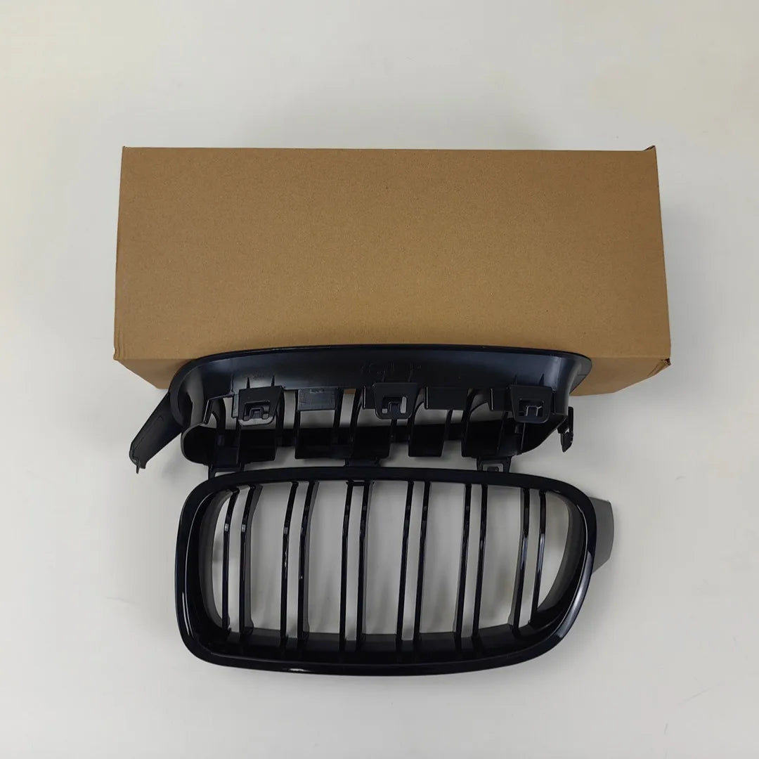 3 Series F30/F31 - Gloss Black Front Kidney Grille | 2012-2019